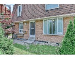 Dining room - 97 Baif Boulevard, Richmond Hill, ON L4C5E2 Photo 2