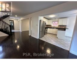 Kitchen - 5510 Red Brush Drive, Mississauga, ON L4Z4A7 Photo 4