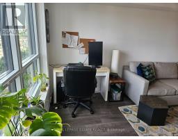 Dining room - 603 8 Trent Avenue, Toronto, ON M4C0A6 Photo 2