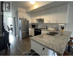 Dining room - 1 1758 Lawrence Avenue West Avenue, Toronto, ON M6L3C4 Photo 3