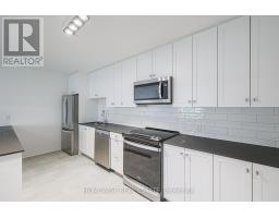 106 67 Parkwoods Village Drive, Toronto, ON M3A2X5 Photo 6