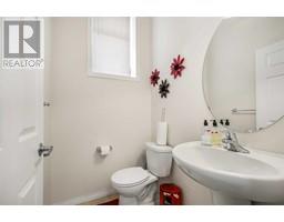 4pc Bathroom - 197 Viewpointe Terrace, Chestermere, AB T1X0P9 Photo 5
