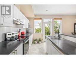 4pc Bathroom - 9 35 Springborough Boulevard Sw, Calgary, AB T3H5V7 Photo 3