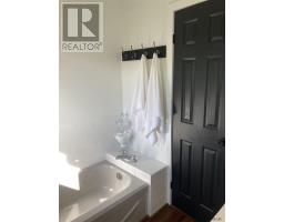 Ensuite - 185 Croatia Ave, Timmins, ON P0N1G0 Photo 7