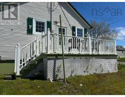 Bedroom - 3511 Ellsworth Avenue, New Waterford, NS B1H2G6 Photo 5