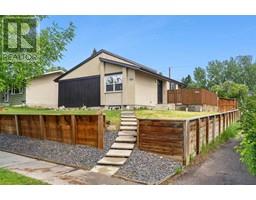 2pc Bathroom - 4932 Marlborough Drive Ne, Calgary, AB T2A2Z6 Photo 4