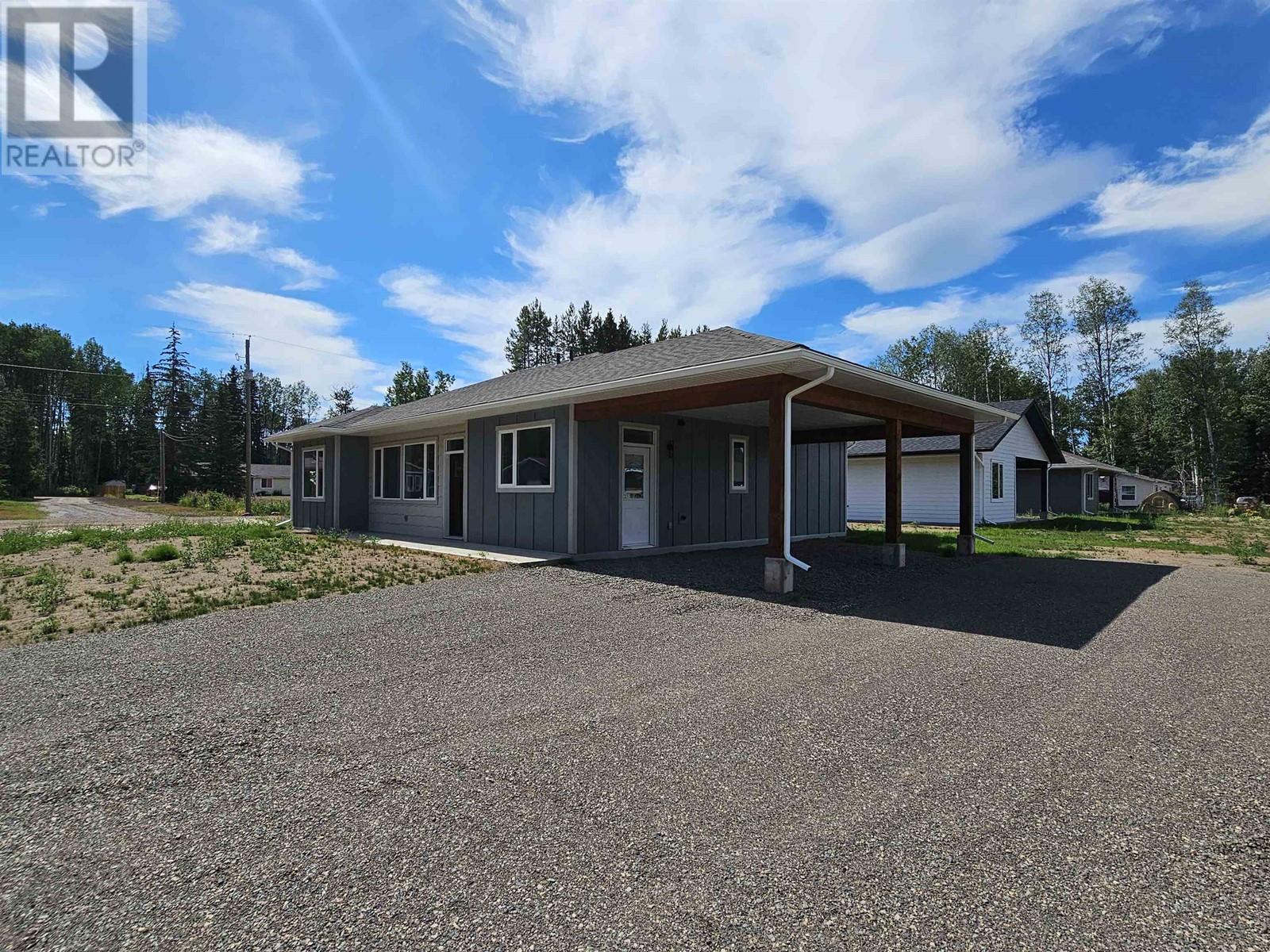 Kitchen - 1228 Fir Street, Telkwa, BC V0J2X0 Photo 2