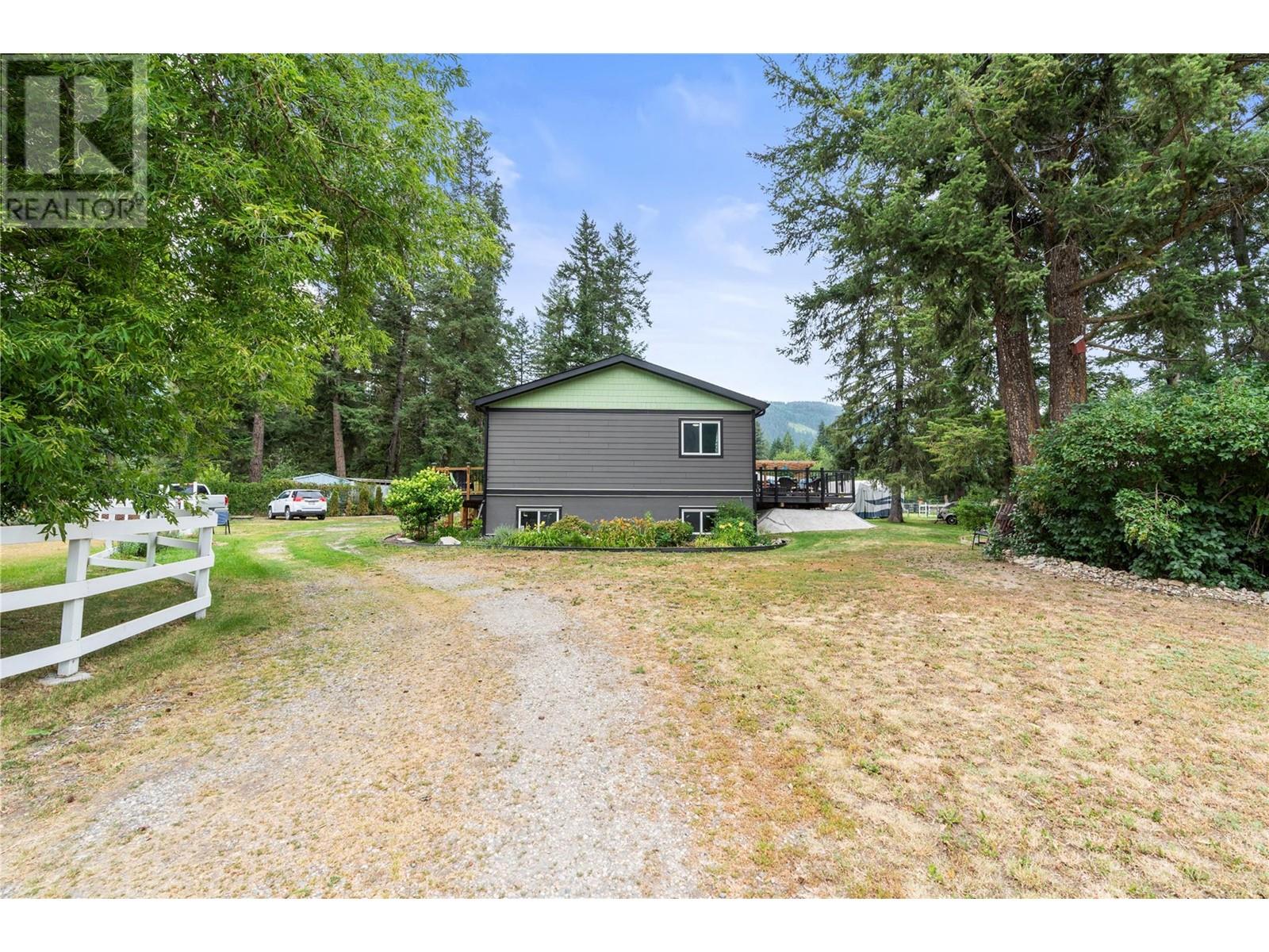 272 Lumby Mabel Lake Road, Lumby, BC V0E2G5 Photo 26