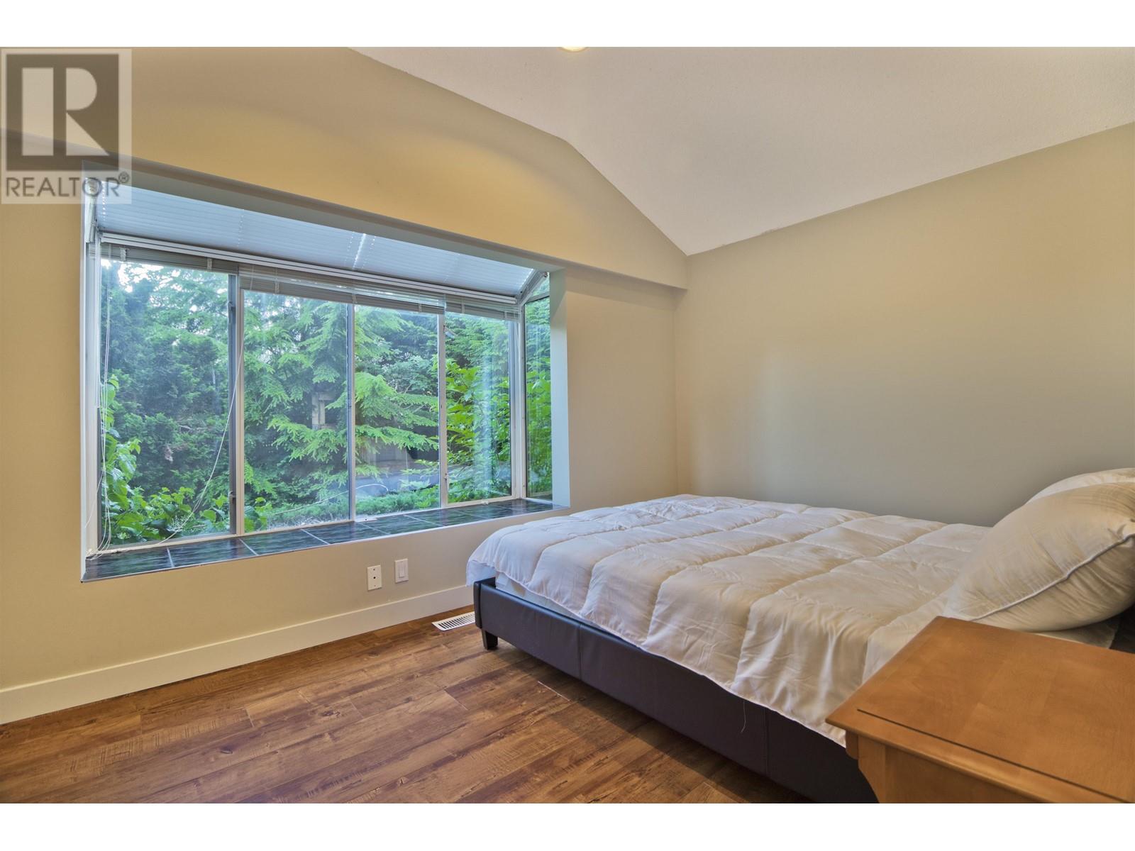 1080 Crestline Road, West Vancouver, BC V7S2E2 Photo 20