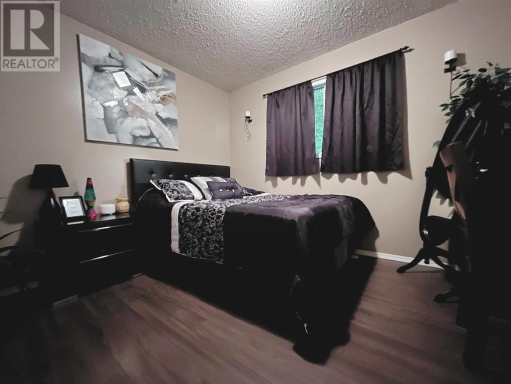 Bedroom - 338 15 Street, Wainwright, AB T9W1J2 Photo 9