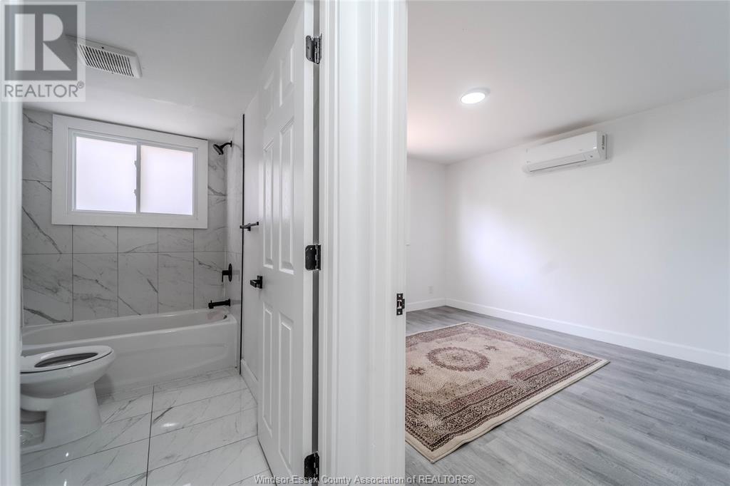 3150 Peter Unit 8, Windsor, ON N9C1E3 Photo 6