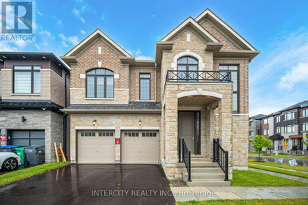 1 Moorcroft Place, Brampton