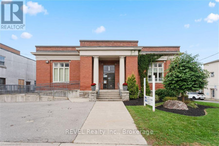 1 Ormond Street S, Thorold 557 Thorold Downtown