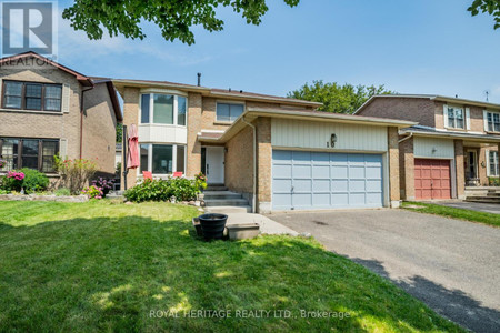 10 Mowat Court, Whitby