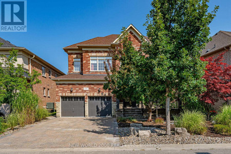 10 Orleans Circle, Vaughan Vellore Village