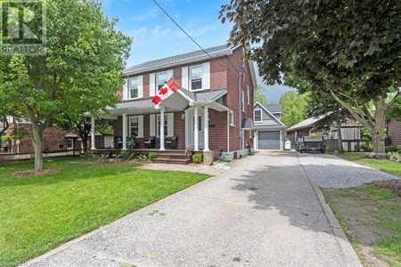 10 Sanders Street, Tillsonburg