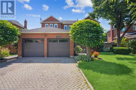 1008 Glenbrook Avenue, Oakville