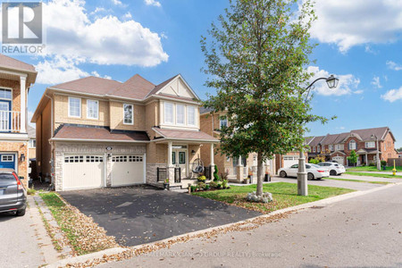 101 Fernglen Crescent, Whitchurch Stouffville Stouffville