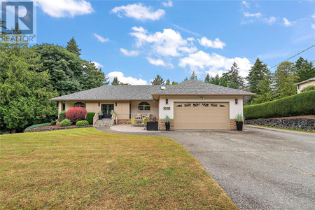 1018 Brickley Close, North Saanich