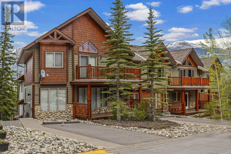 102 800 Wilson Way, Canmore