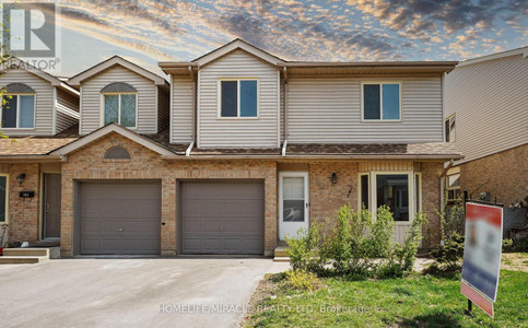 102 90 Lawrence Avenue, Orangeville