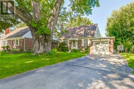 1021 Hedge Drive, Mississauga Lakeview