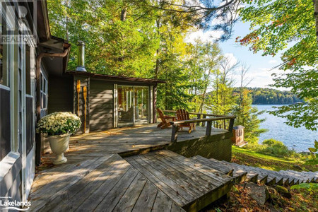 1026 Frost Lane, Lake Of Bays