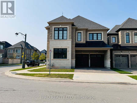 103 Mevira Gardens, Oakville