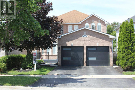 1034 Corrie Street, Innisfil