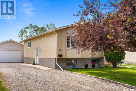 1035 Kenderdine Drive, Regina