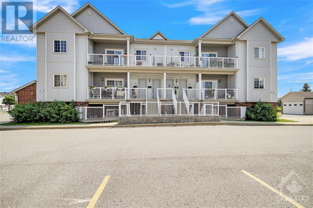 104 Artesa Private Unit A, Kanata