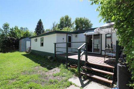 104 Bonneteau Avenue, Ile Des Chenes