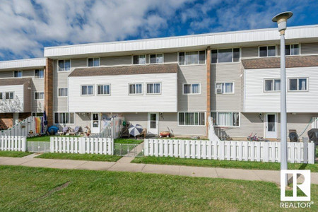 104 G 2908 116 A Av Nw, Edmonton