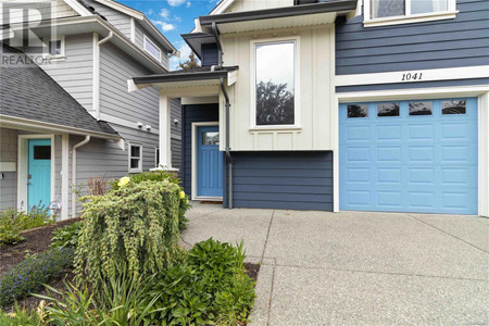 1041 Gala Crt, Langford