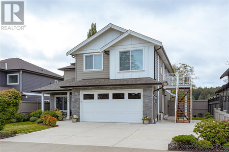 1045 Sandalwood Crt, Langford