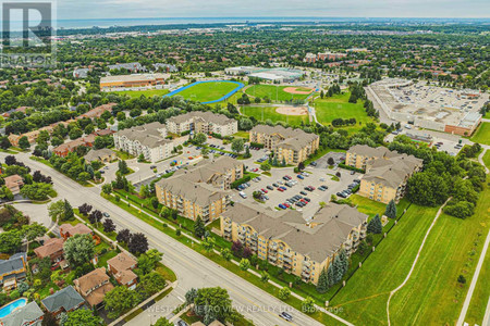 106 1450 Bishops Gate, Oakville Glen Abbey