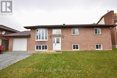 106 Renison Avenue, Timmins Main Area