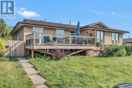 107 Ranchlands Court Nw, Calgary