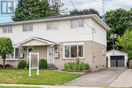 109 Russett Avenue, Oshawa Centennial