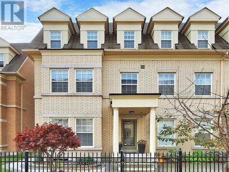 11 Donald Buttress Boulevard W, Markham Cathedraltown