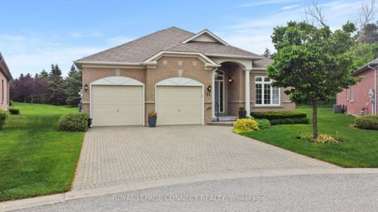 11 Genes Landing Crt, Whitchurch Stouffville