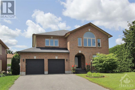 11 Sunray Crescent, Stittsville