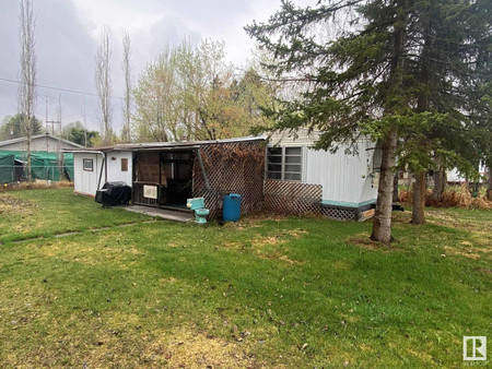 110 5 St, Rural Wetaskiwin County