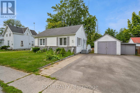 110 Fairview Avenue E, Haldimand