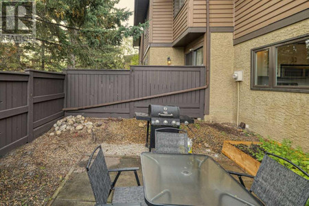 111 2300 Oakmoor Drive Sw, Calgary