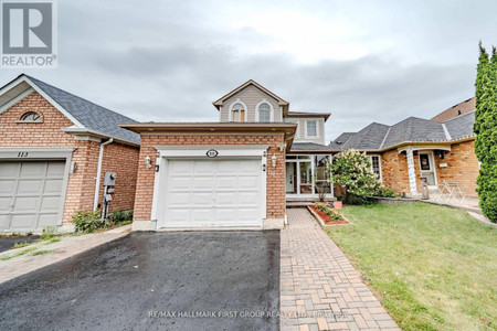 111 Monk Crescent, Ajax Central