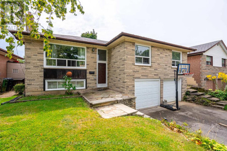 111 Westhumber Boulevard, Toronto West Humber Clairville