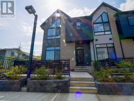 1111 Sage Meadows Gardens Nw, Calgary