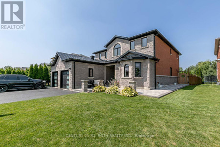 112 Bourbon Circle, Barrie Innis Shore