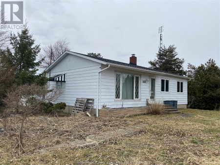 112 Road 8 East, Kingsville